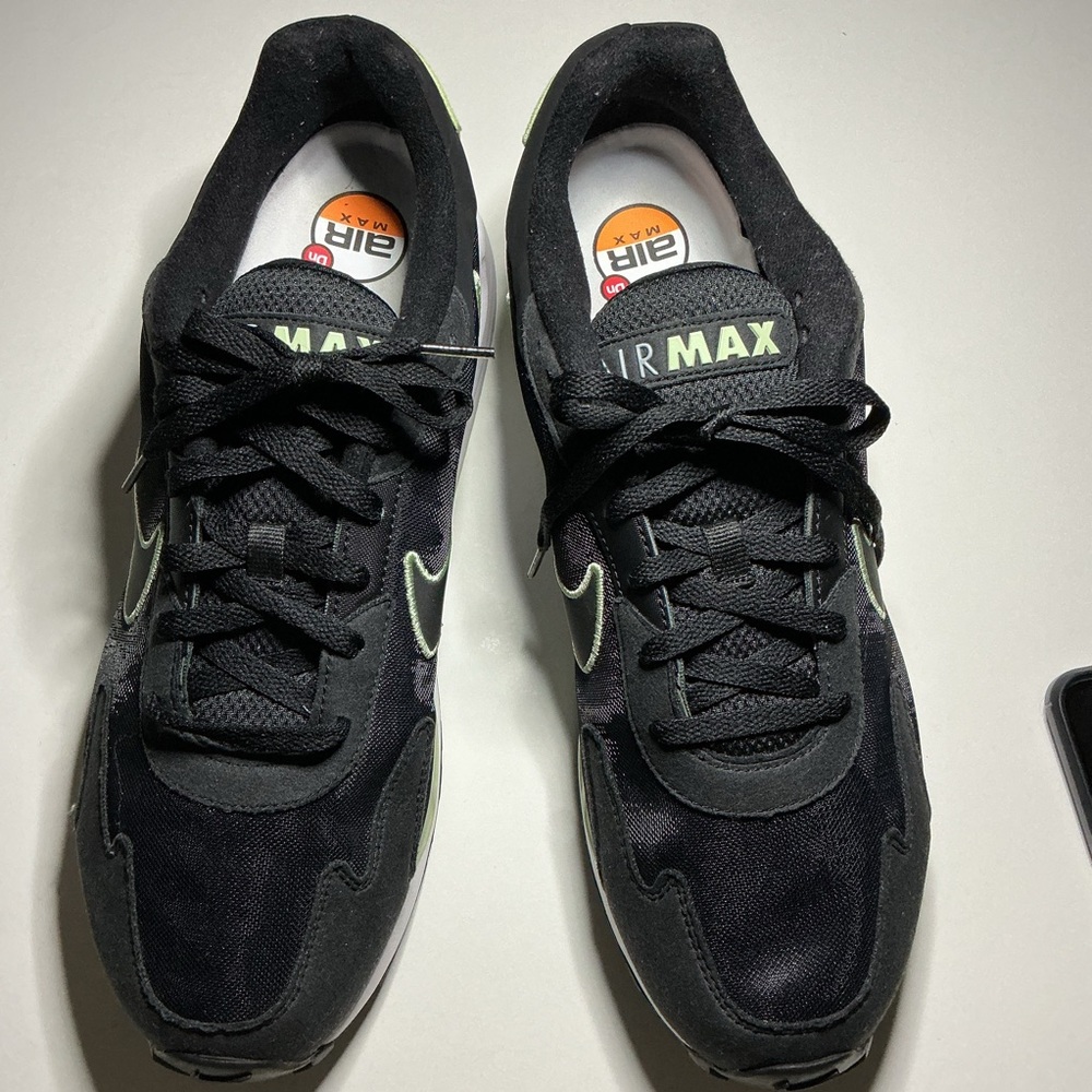 Nike Air Max Solo